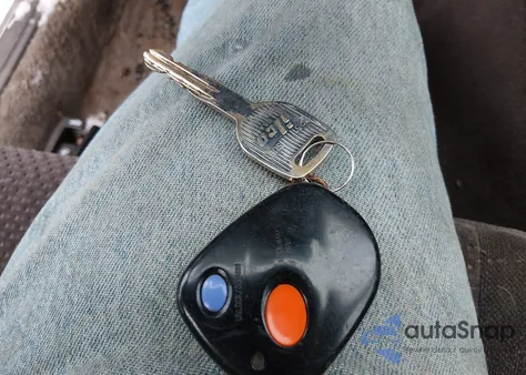 2003 Subaru Legacy L/L W/Special Edition Package from USA, damaged, VIN 4S3BE635937212900